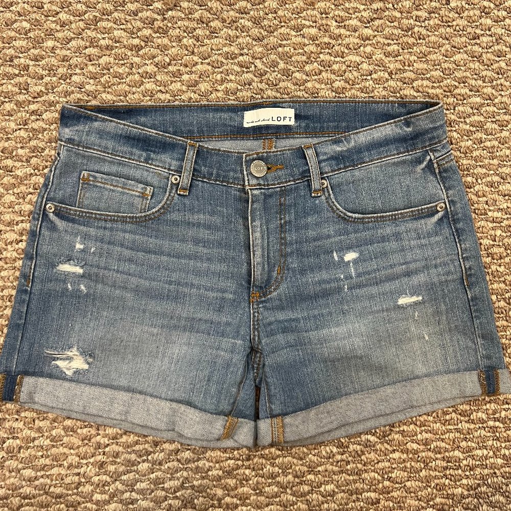 LOFT Mid Rise Denim Roll Shorts (Size: 26/2)